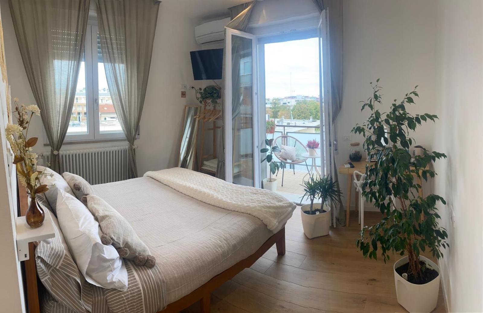 Keizna Rooms Чезена Екстер'єр фото
